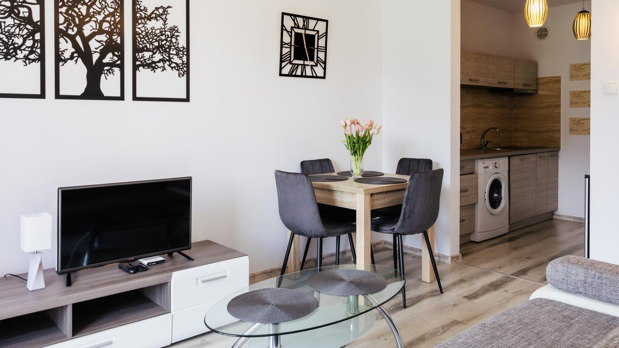 Apartamenty Sun & Snow Wczasowa W Sasiedztwie Lasu I Morza Ustka Buitenkant foto